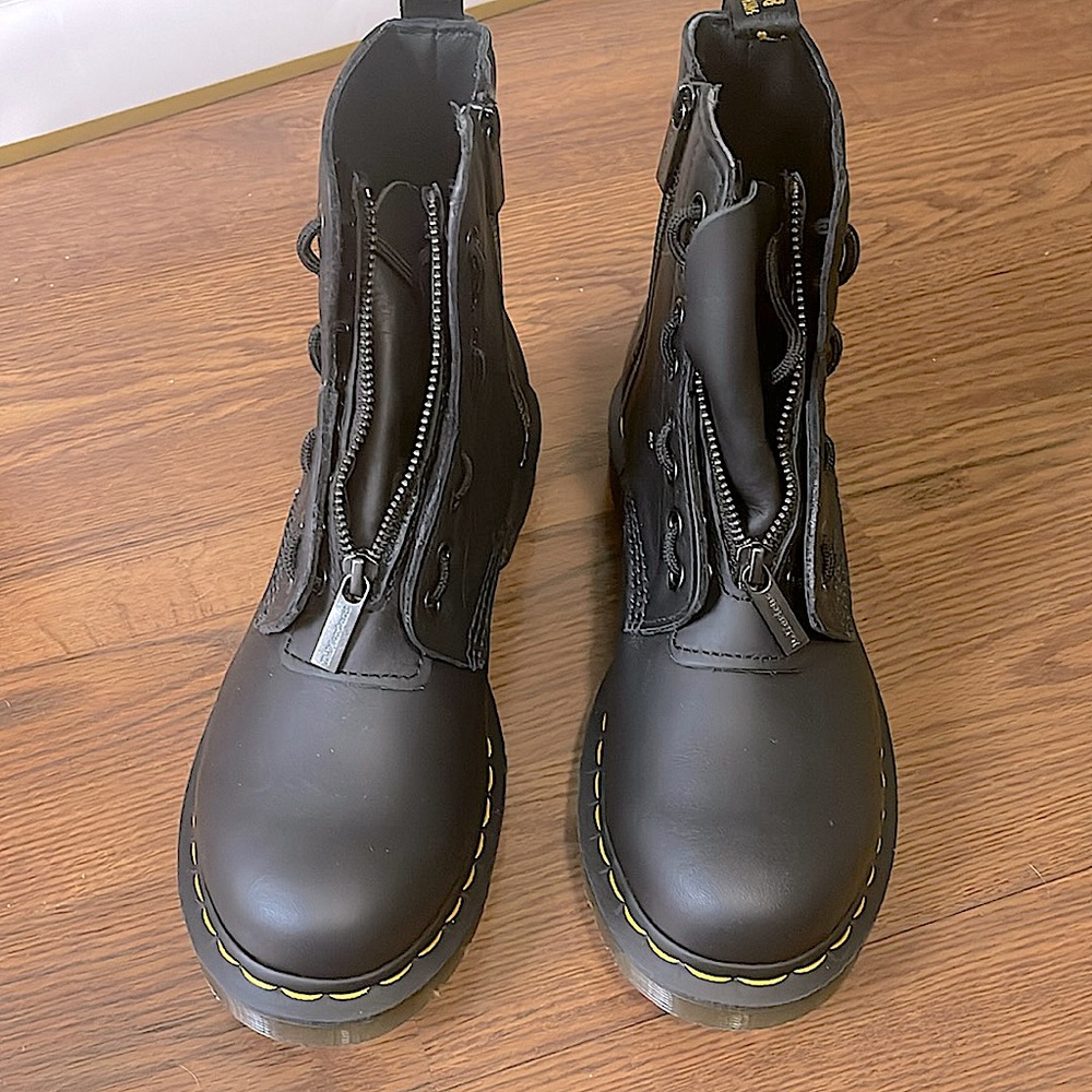 Doc Martens Boots